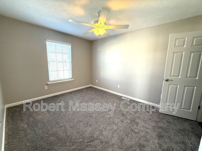 Charming 2 Bedroom 2 Bath Single Standing Condo with Loft property image