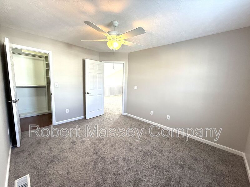 Charming 2 Bedroom 2 Bath Single Standing Condo with Loft property image