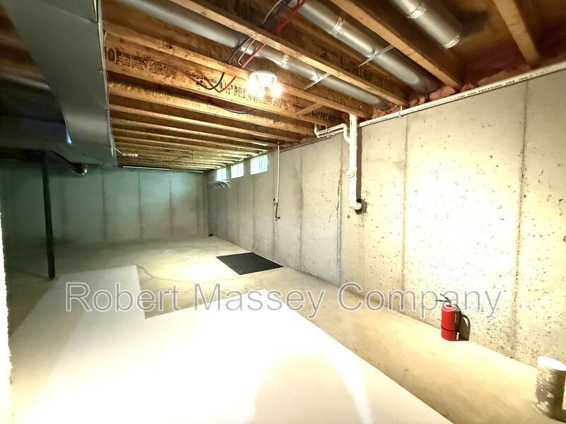 Charming 2 Bedroom 2 Bath Single Standing Condo with Loft property image