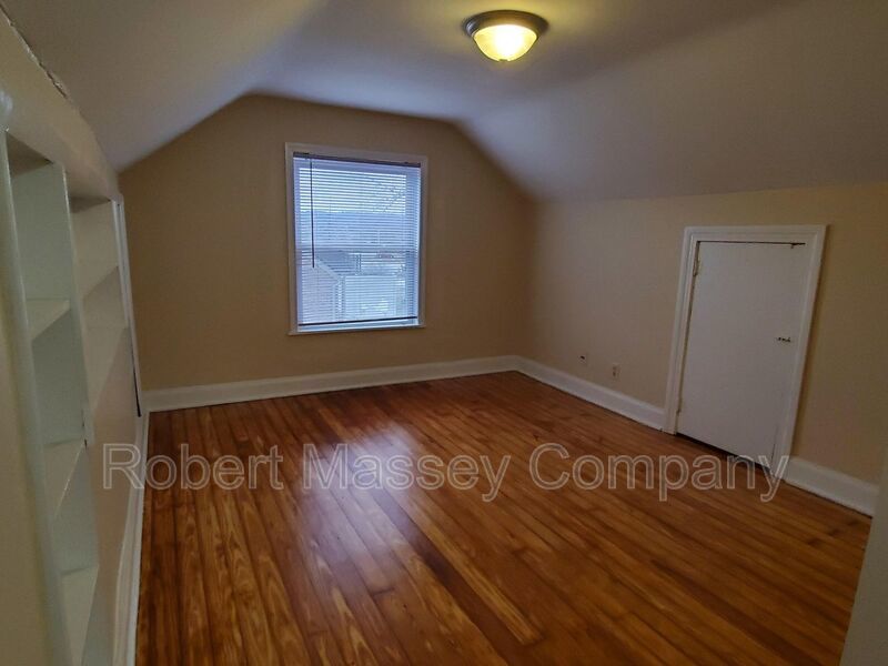 3 Bedroom/1 bath  Okalona area property image