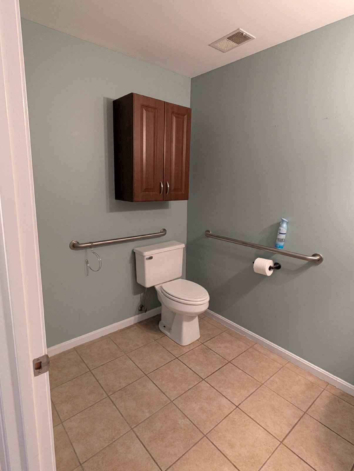 Commercial Warehouse/Office Space for Lease - Near Wattterson Expressway and Poplar Level Rd property image