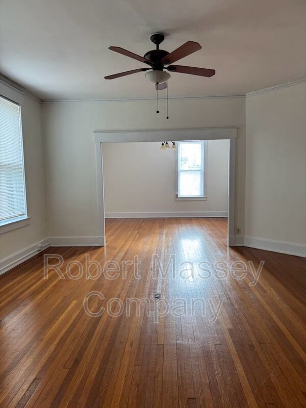 2 Bedroom/1 bath Renovated Apartment Cherokee Triangle! property image