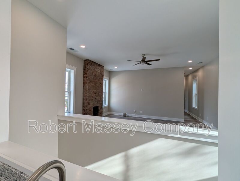 Rare Find!  Brand New Upscale 2 BR, 2 Bath, 2nd Floor Apartment in the Highlands! property image