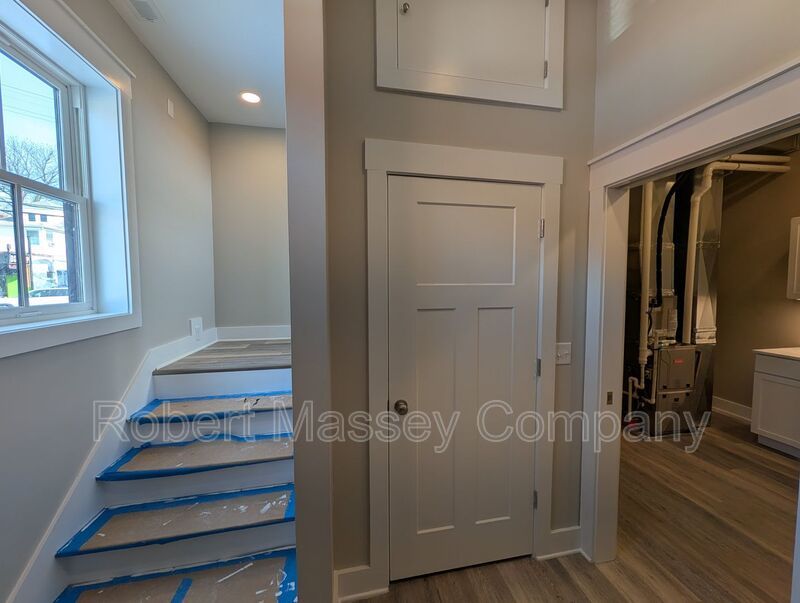 Rare Find!  Brand New Upscale 2 BR, 2 Bath, 2nd Floor Apartment in the Highlands! property image