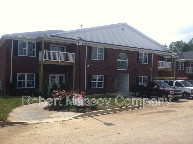 Beautiful 2 bedroom, 2 bath condo located in heart of Middletown property image