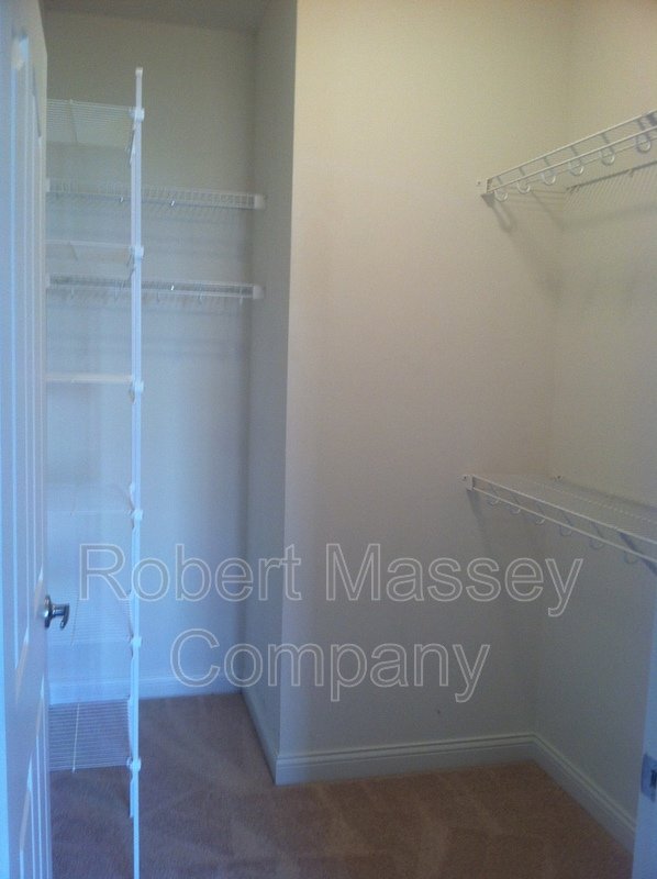 Beautiful 2 bedroom, 2 bath condo located in heart of Middletown property image