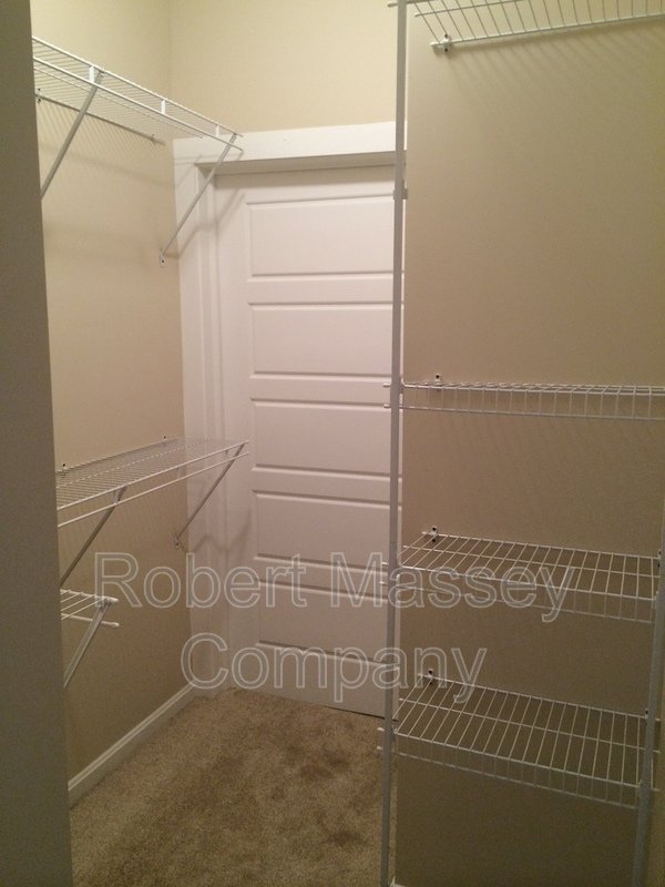 Renovated 1 Bedroom Highlands Apartment property image