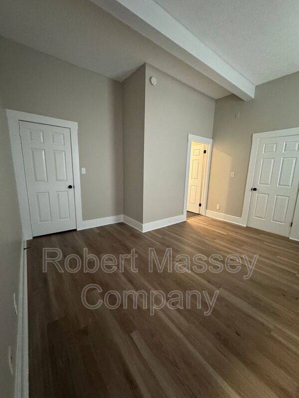 Highlands Studio Apartment with large deck property image