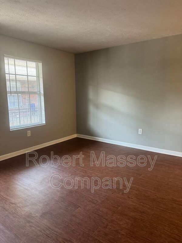 Cherokee Triangle 1 Bedroom 1 Bath property image