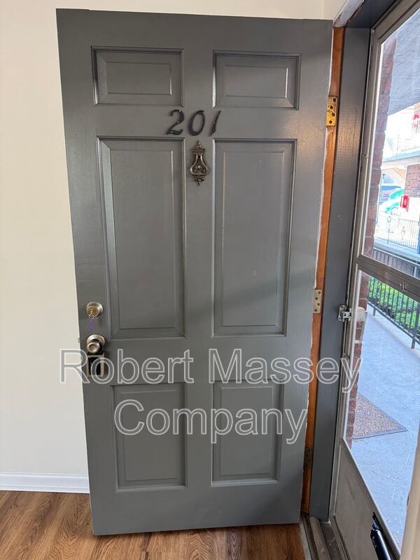 Cherokee Triangle 1 Bedroom 1 Bath property image