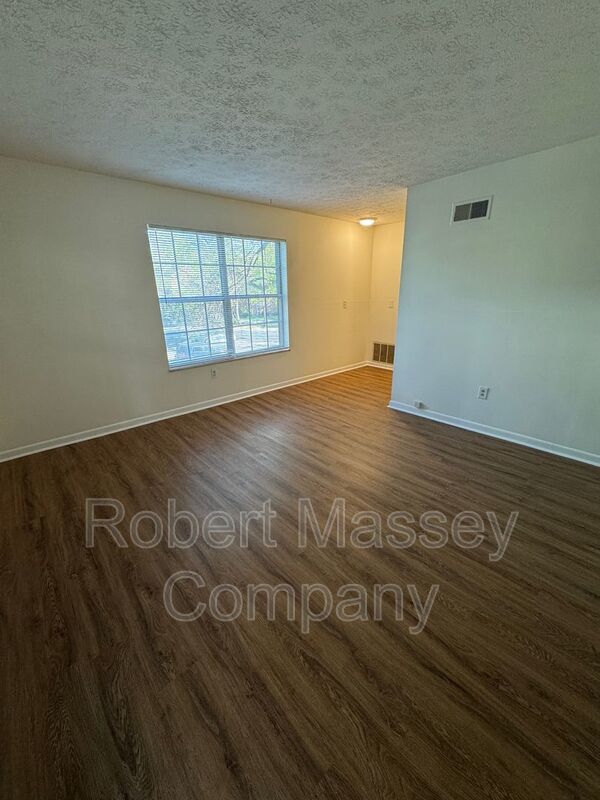 Cherokee Triangle 1 Bedroom 1 Bath property image