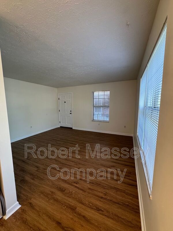 Cherokee Triangle 1 Bedroom 1 Bath property image