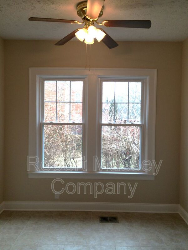 Renovated 1 Bedroom Highlands Apartment property image