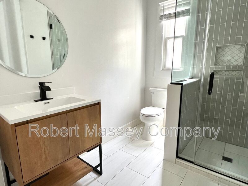 Highlands 2 Bedroom/1 bath; In Unit Washer/Dryer property image