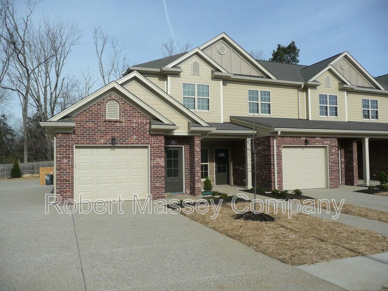 Spacious 2 Bed / 2 Bath Condo in the Heart of Middletown property image