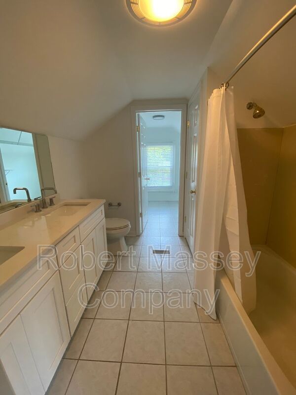 St Matthews Cape Cod Home property image