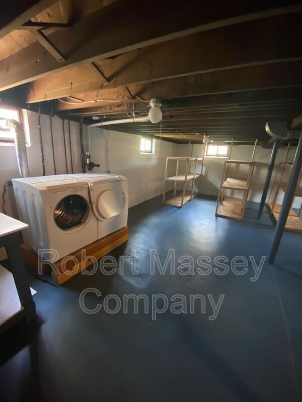 St Matthews Cape Cod Home property image