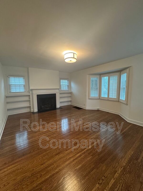 St Matthews Cape Cod Home property image