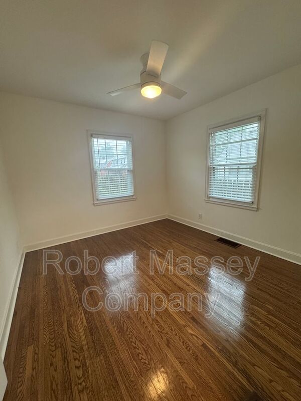 St Matthews Cape Cod Home property image