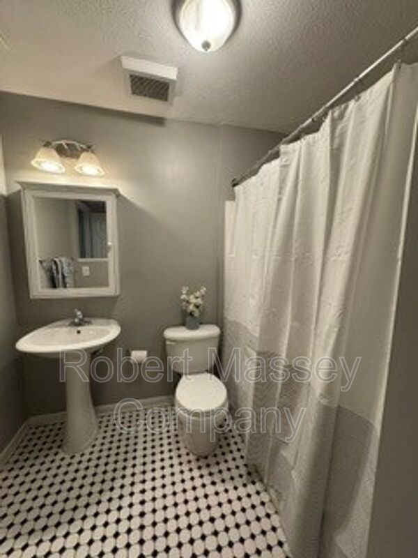 HIghlands 1 Bedroom/1bath property image