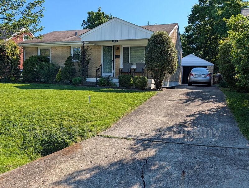 Conveniently Located 2BR Home with Garage & Backyard property image
