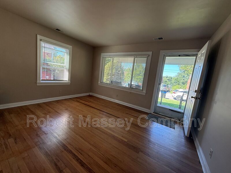 Conveniently Located 2BR Home with Garage & Backyard property image