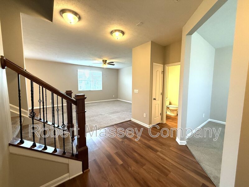 Charming 4 Bedroom 2.5 Bath home located in Hanover Trace property image