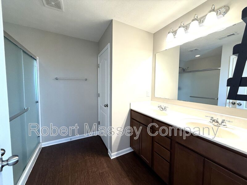 Charming 4 Bedroom 2.5 Bath home located in Hanover Trace property image