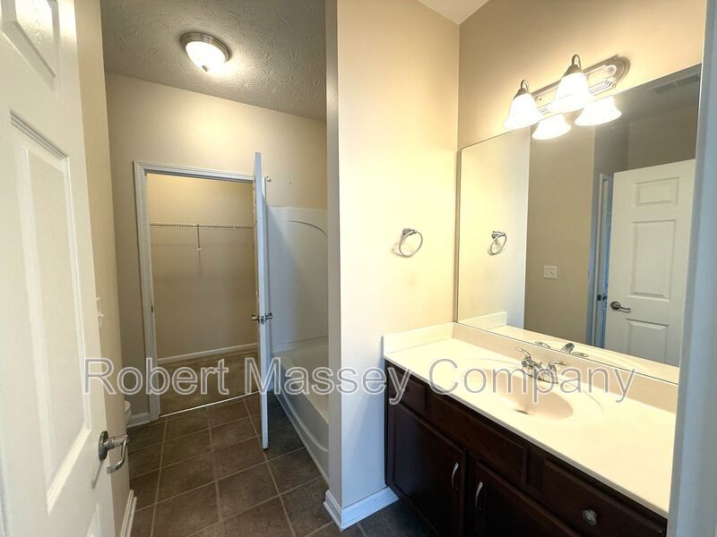 (COMING SOON) Exceptional 2 Bedroom Condo at The Gardens II at Glenmary Village property image