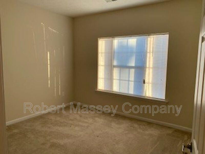 (COMING SOON) Exceptional 2 Bedroom Condo at The Gardens II at Glenmary Village property image