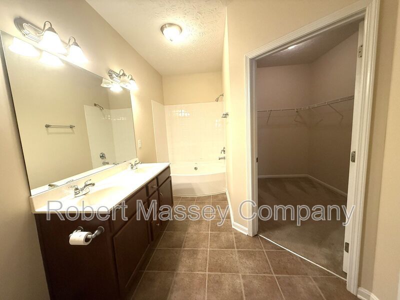 (COMING SOON) Exceptional 2 Bedroom Condo at The Gardens II at Glenmary Village property image