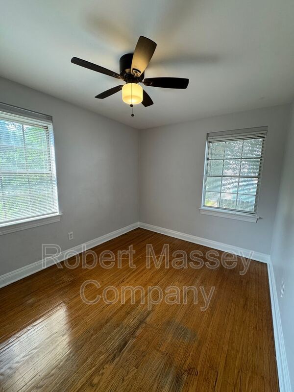 HIghlands 2 bedroom/1 bath property image