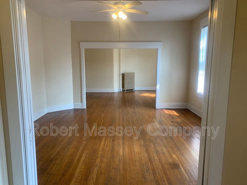 3 bedroom Cherokee Park Apartment property image