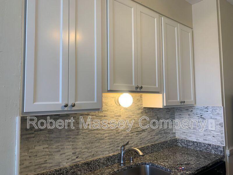 3 bedroom Cherokee Park Apartment property image