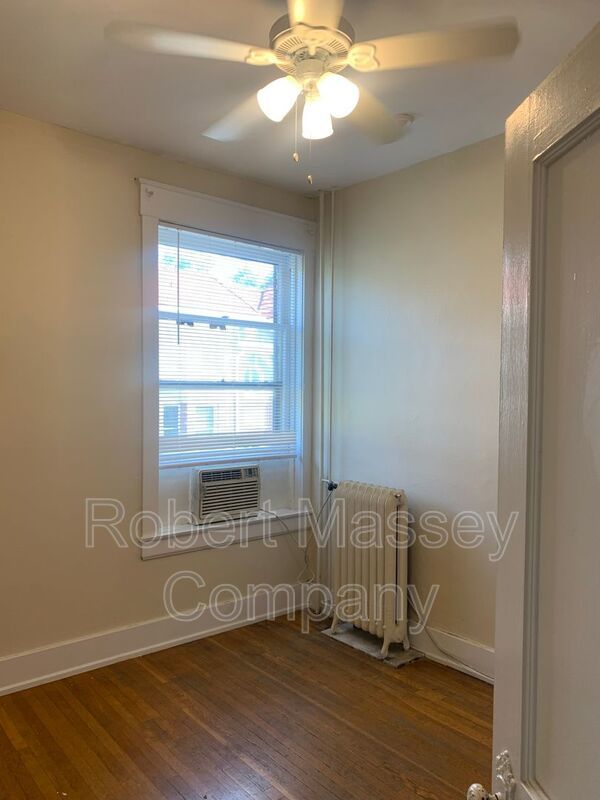 3 bedroom Cherokee Park Apartment property image