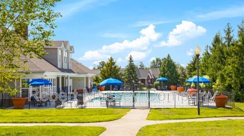 Spacious 2 Bedroom 2 Bath Condo at The Gardens II at Glenmary Village property image