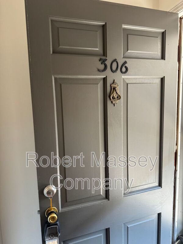 Highlands Studio Apartment with /Off Street Parking property image