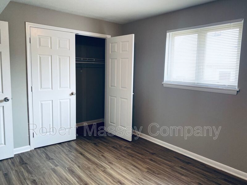 Highlands 2 bedroom, 2 bath w/ Laundry property image