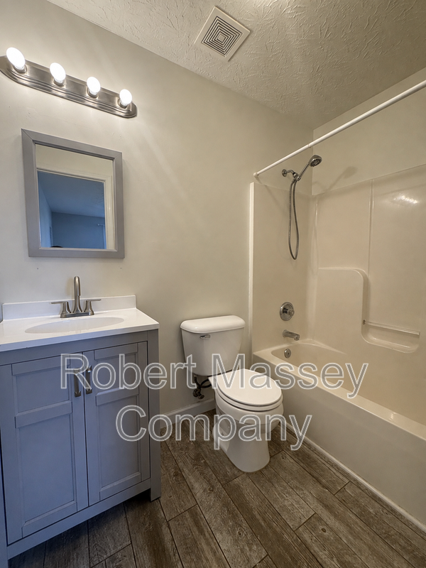 Mount Washington 3 bed/2 bath property image