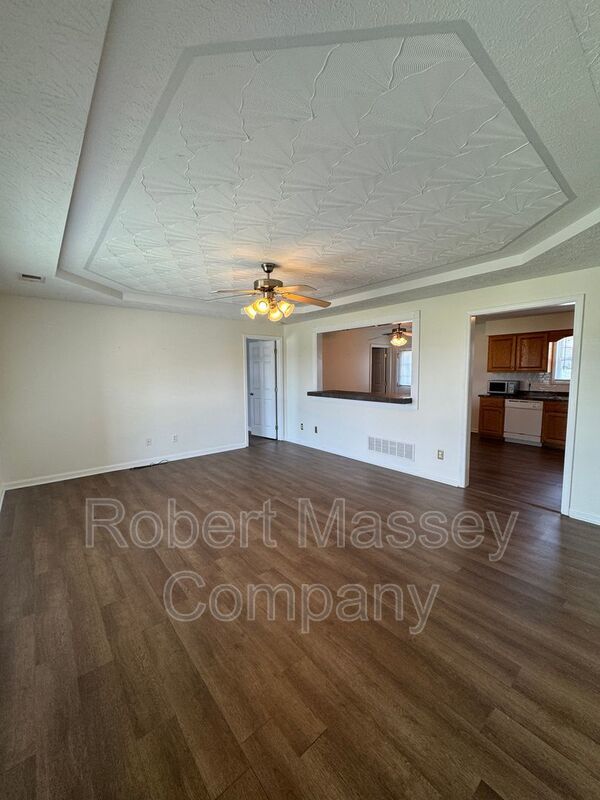 Mount Washington 3 bed/2 bath property image