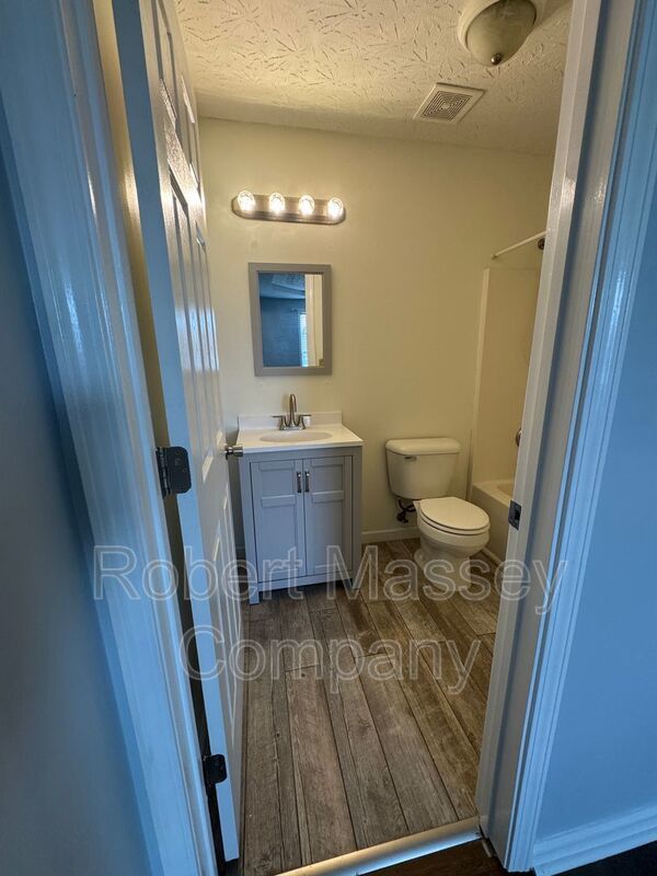 Mount Washington 3 bed/2 bath property image