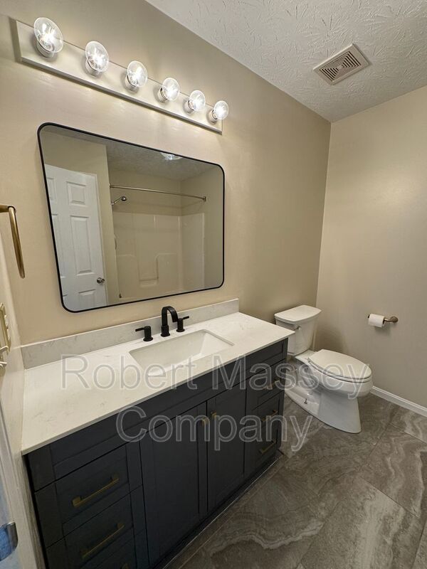 Mount Washington 3 bed/2 bath property image