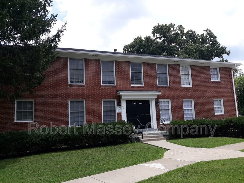 Spacious 2-Bedroom Apartment Near Bardstown Road & Hikes Lane! property image