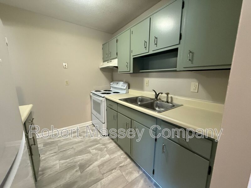Charming 1-Bedroom Apartment in Clifton! property image