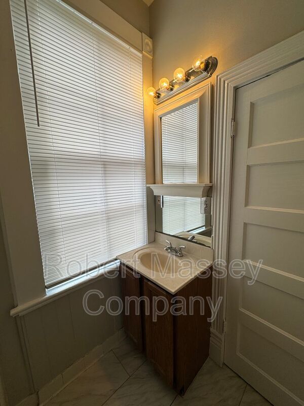 HIghlands 1 Bedroom/1bath property image