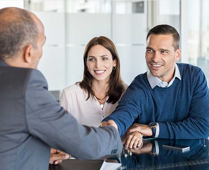Draft an Addendum to the Lease When Selling an Occupied Rental House